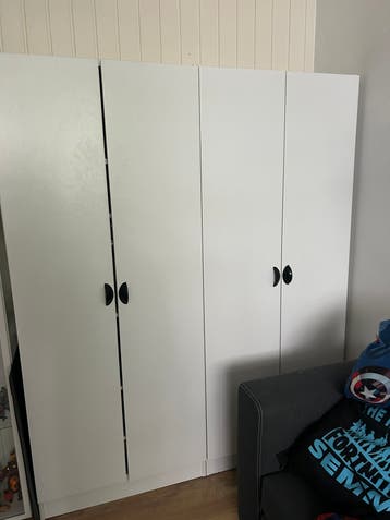 2 witte kasten GRATIS zsm ophalen