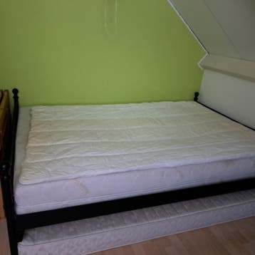 Twijfelaar bed 150x200 met extra matras