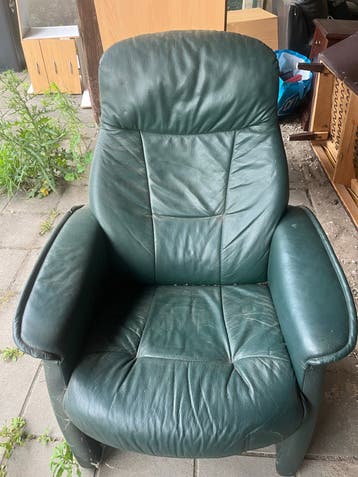 Comfortabele leren fauteuils (groen en bruin)