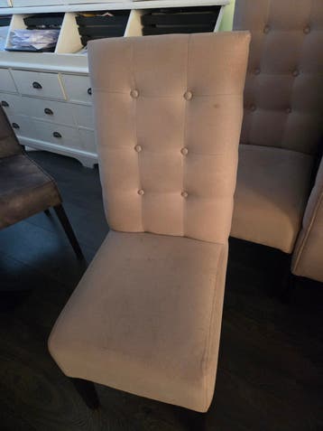 Set van 4 beige gestoffeerde eetkamerstoelen