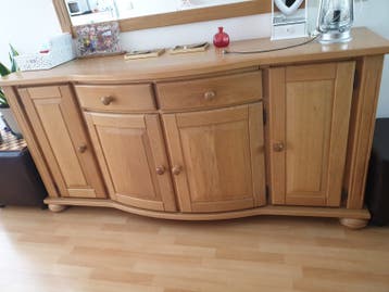 Dressoir en tafel - gratis op te halen in Enschede