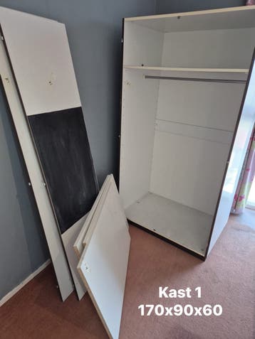 Gratis kasten! Zsm weg