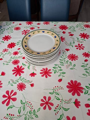 Set van 12 Vintage Borden met Bloemmotief