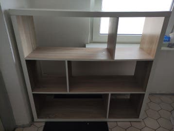 Witte kast boekenkast gratis