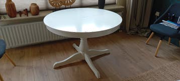 Ronde Tafel Rosentorp ( IKEA )