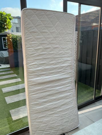 Gratis matras 80x200