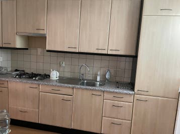 Gratis keuken! Zaterdag 11-7 ophalen
