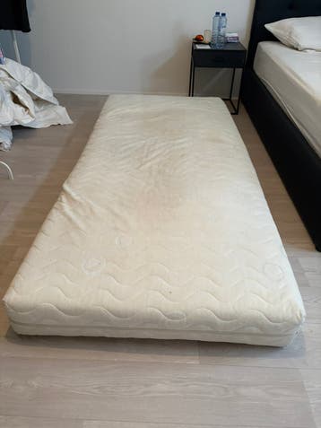 Matras gratis 200x90x20