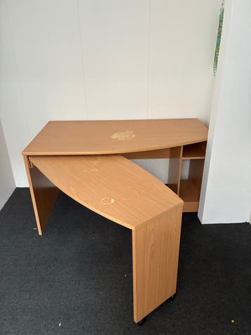 Zsm ophalen! bureau met Uitschuifbaar Toetsenbordblad