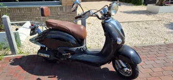 GRATIS SCOOTER