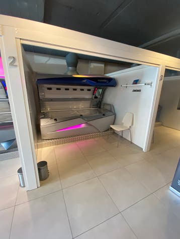 6 Ergoline gratis zonnebank in bundel voor zonnestudio.