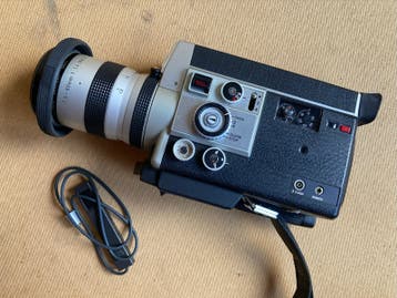 Canon Auto Zoom 814 Electronic 8mm filmcamera (gratis)