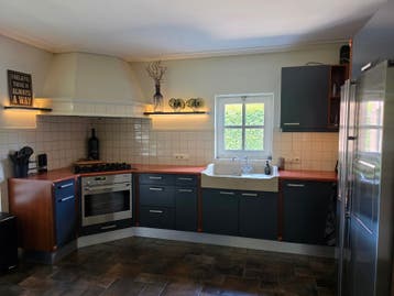 Moderne U-vormige keuken