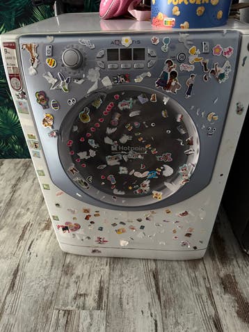 Gratis Hotpoint wasmachine - werkt, voor onderdelen/sloop