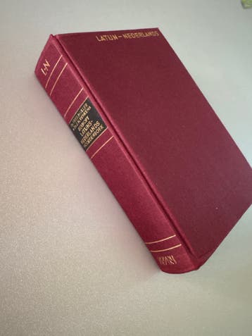 Latijn-Nederlands Woordenboek - Dr. Fred Muller