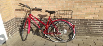 Gratis defecte  fiets voor onderdelen - Velamos Trekking 28