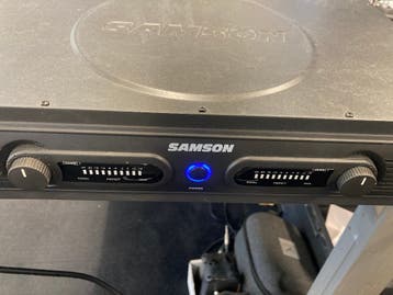 Samson Servo 300 eindversterker