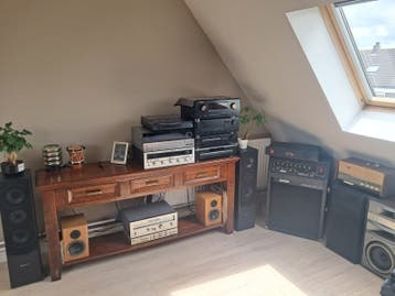 GEZOCHT oud audio apratuur  15 jaar oud zie beschrijving