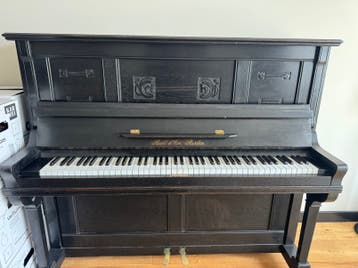 Piano, gratis.