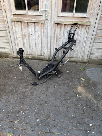 Peugeot Speedfight 2 frame - gratis af te halen zonder 123