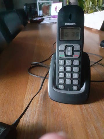 Gratis   Philips   huistelefoon +  handset