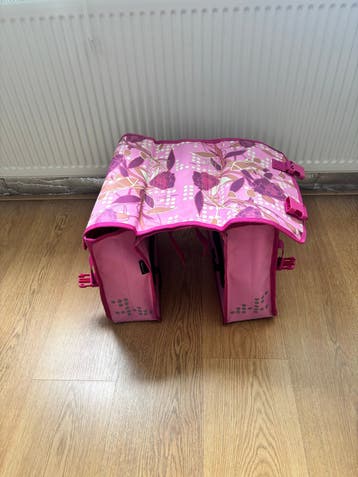 Kinderfietstassen met bloemenprint