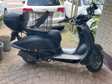 Scooter opknapper - Rijdt niet.