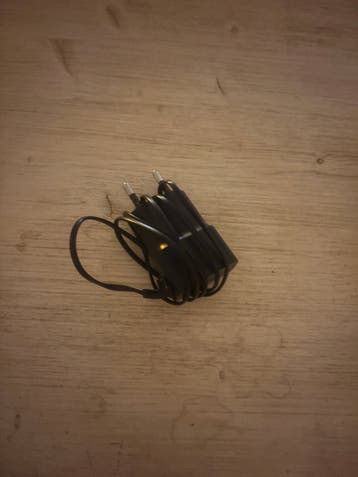 Zwarte Oplader/Adapter voor Nokia 105