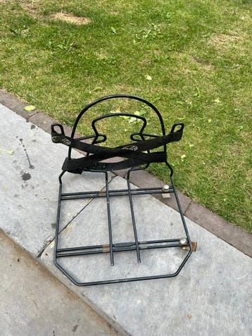 Gratis Schooltassen rekje voor achterop de fiets