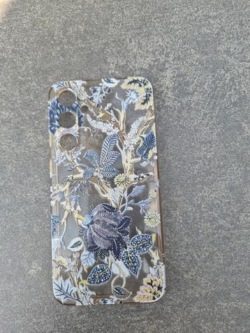 Gratis Samsung S23FE: 3 hoesjes en 1 screenprotector (zgan)