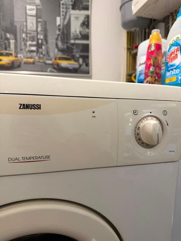 Zanussi Dual Temperature Wasdroger - Gebruikt