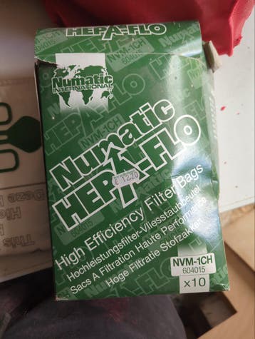 Gratis: Numatic HEPA-FLO stofzakken NVM-1CH (10 stuks)