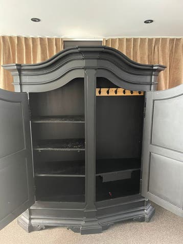 Mooie zwarte kast - hal buffet