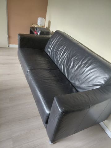 Zwarte leren bank