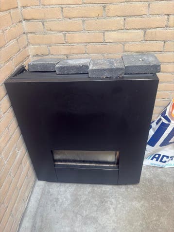 Goedwerkende gaskachel gratis af te halen.