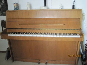 GRATIS  IBACH piano