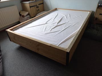 GRATIS WATERBED