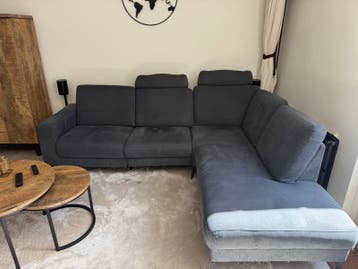 Gratis: Comfortabele hoekbank met relaxfunctie - 270x210 cm