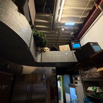 Oudijzer / afzuiginstallatie voor horeca / RVS / Gratis