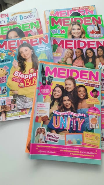 Oudere MEIDEN magazines,  gratis
