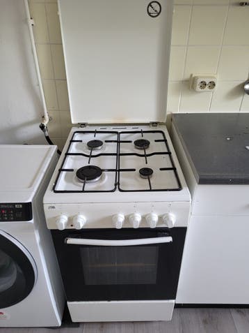 Vrijstaand gasfornuis + elektrische oven