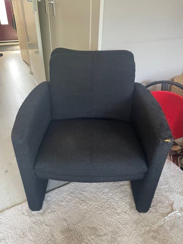 Zwarte fauteuil