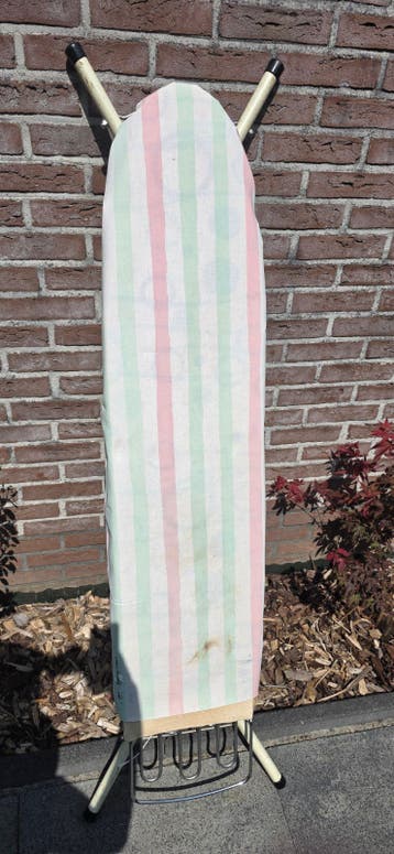 Strijk tafel