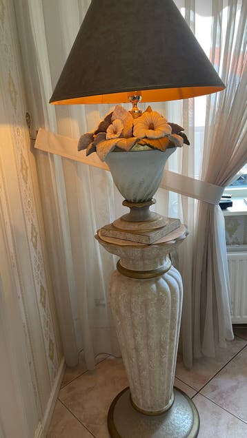 Lampen met pilaar