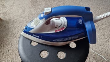 Tefal iron / strijkijzer