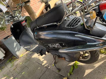 Agm Retro Scooter gratis ophalen