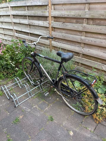 Gratis op te halen: Fiets die een jaar stil heeft gestaan