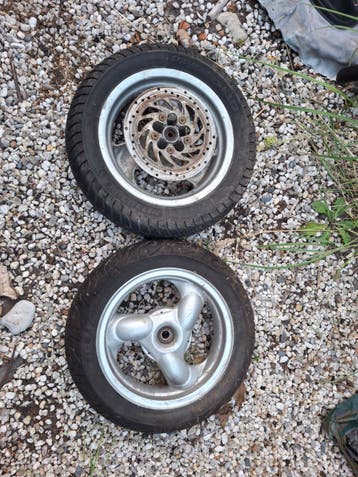 kymco Dink wielen met Michelin banden