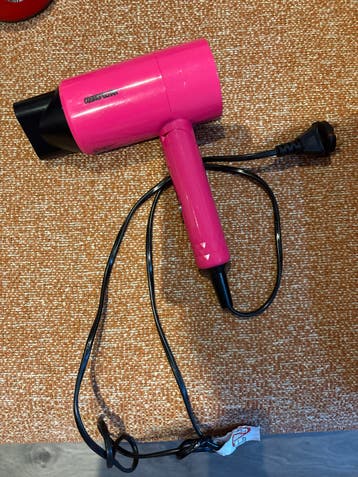 GRATIS Travel hairdryer Reis haardroger - Compact en handig