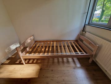 Eenpersoonsbed 90x200 cm - Hout